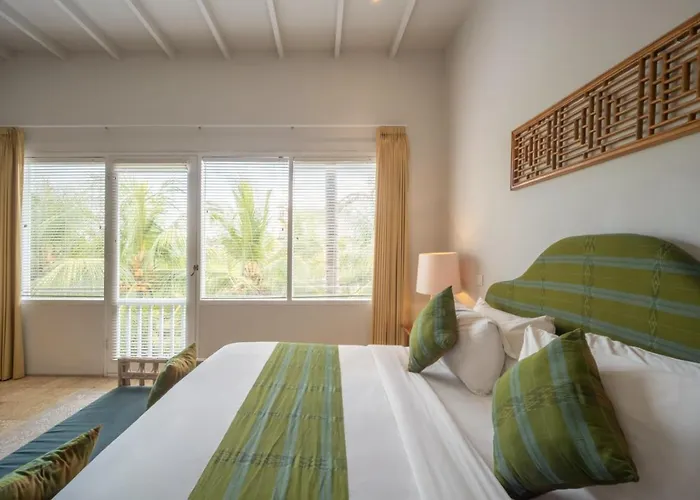 Guest house & Vespa 4 - Near 3*